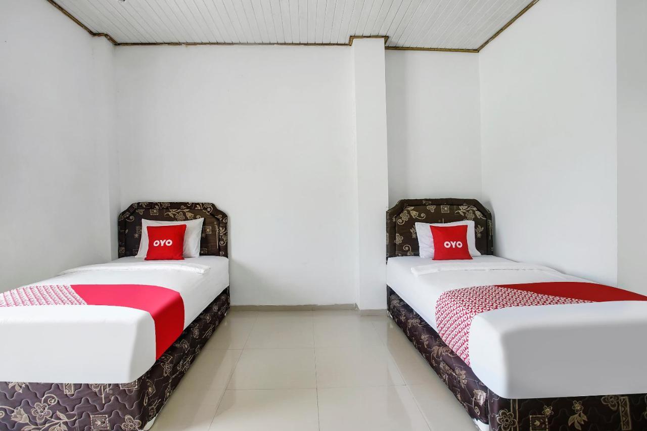 Oyo 2246 Anjung Bang Oking Hotel And Resort Pasarpulaupisang Екстериор снимка