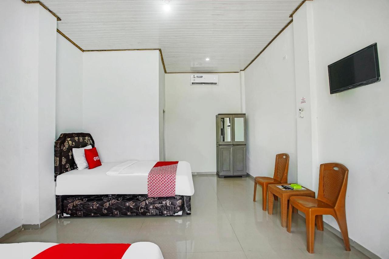 Oyo 2246 Anjung Bang Oking Hotel And Resort Pasarpulaupisang Екстериор снимка